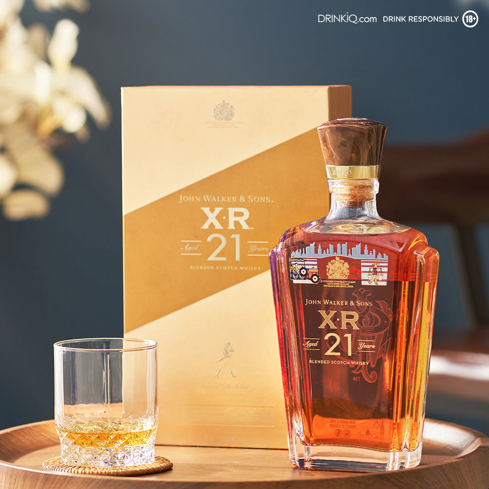 John & Walker Sons XR 21 Year Old Luxury Artist Edition 700ml